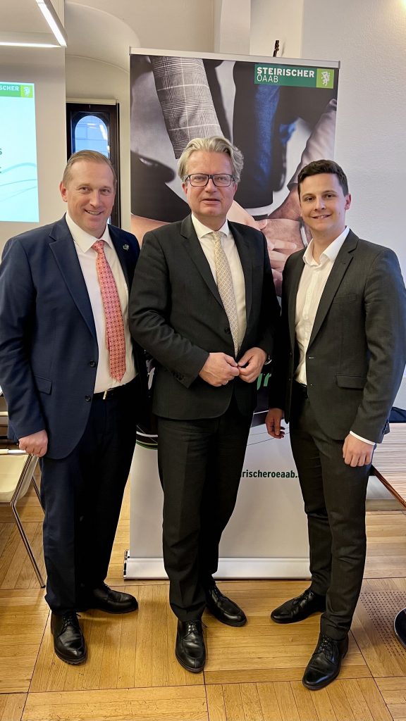Gfd. LANDESOBMANN GÜNTHER RUPRECHT PRÄSENTIERT NEUEN GESCHÄFTSFÜHRER GR LUKAS TÖDLING